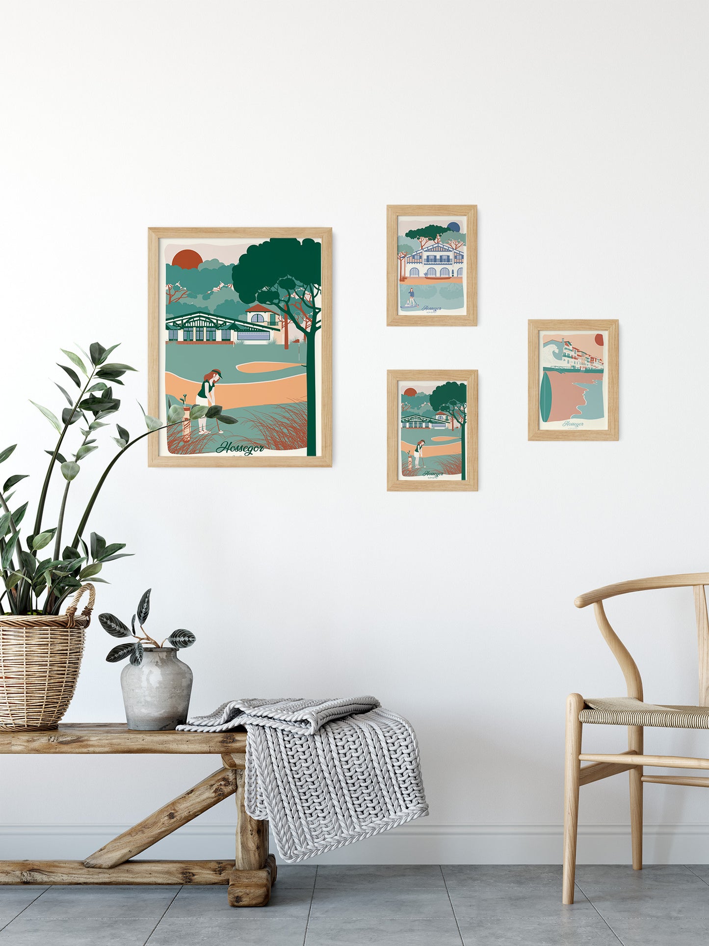 Cartes postales illustrées par Julie Roubergue,sur le thème de Hossegor dans les tons pastel.