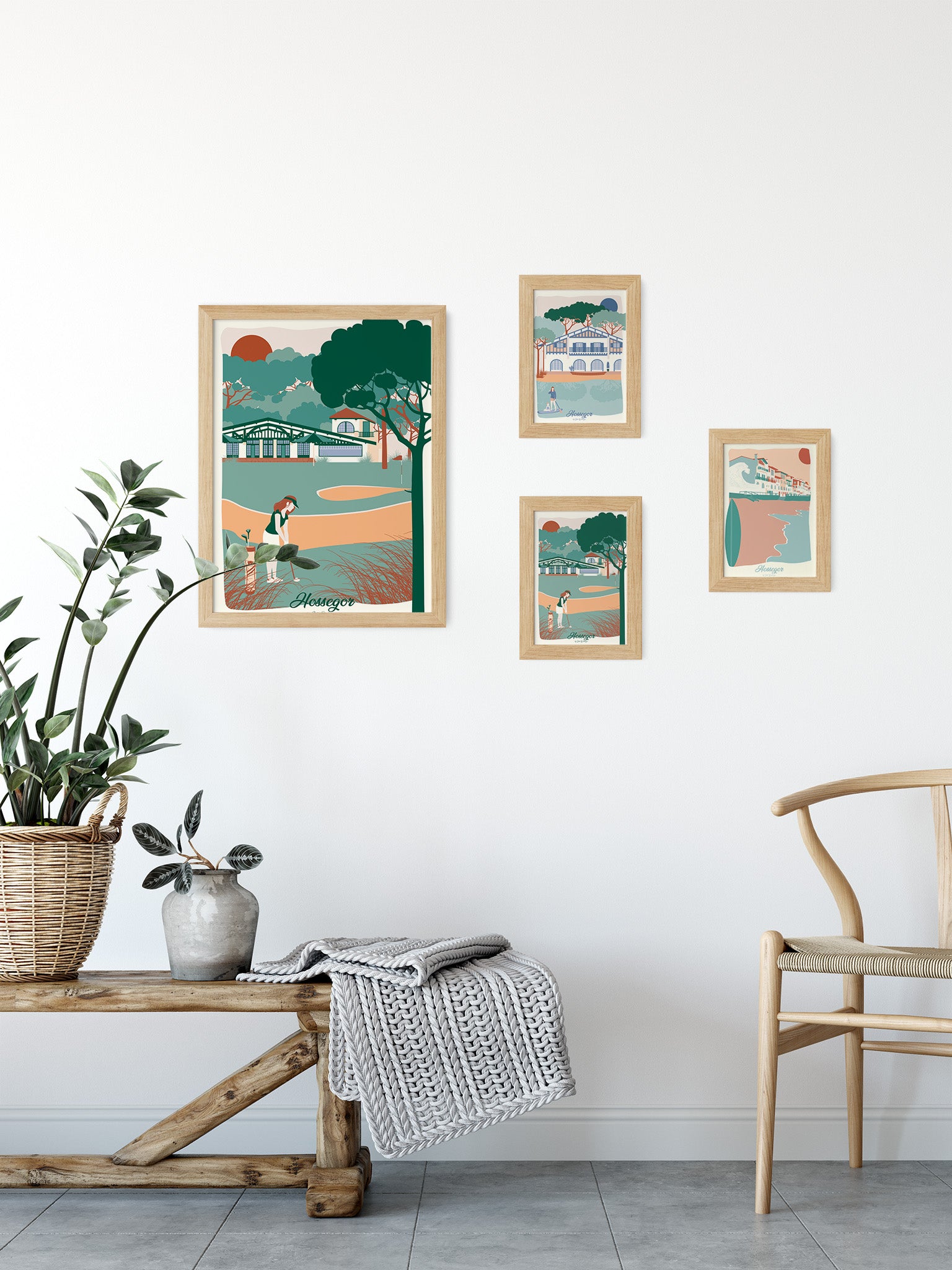 Cartes postales illustrées par Julie Roubergue,sur le thème de Hossegor dans les tons pastel.