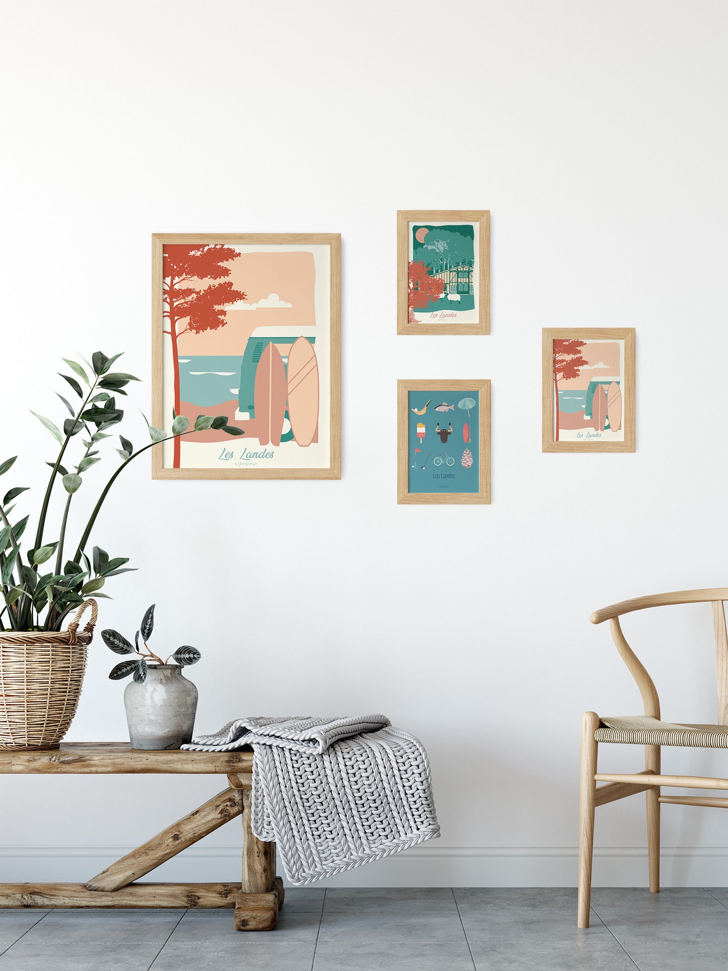 Cartes postales illustrées sur le thème des Landes par Julie Roubergue, représentant lieux de région du sud de la France dans les tons pastel.